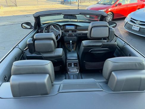 Used 2012 BMW 328i Convertible RWD image 34