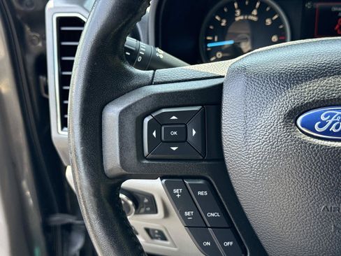 Used 2018 Ford F150 XLT w/ Equipment Group 302A Luxury AWD/4WD image 10