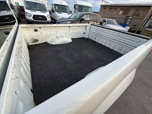 Used 2018 Nissan Frontier S image 22