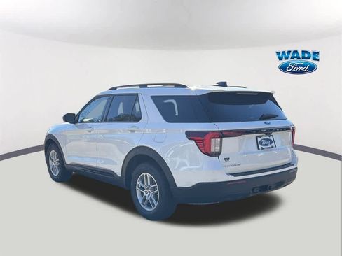 New 2026 Ford Explorer Active image 7