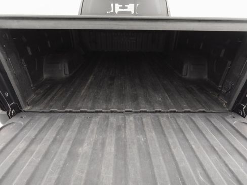 Used 2019 GMC Sierra 1500 Elevation image 29