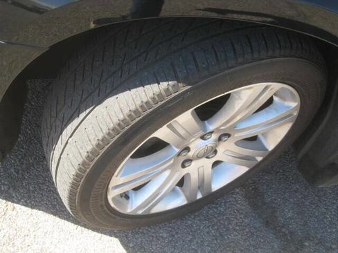 Used 2012 Chrysler 200 Touring image 30