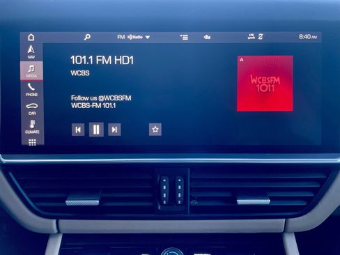 Used 2021 Porsche Cayenne Turbo image 29