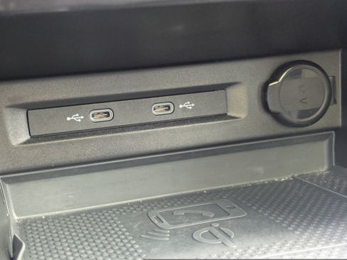 Used 2022 Volkswagen Tiguan SE FWD image 20