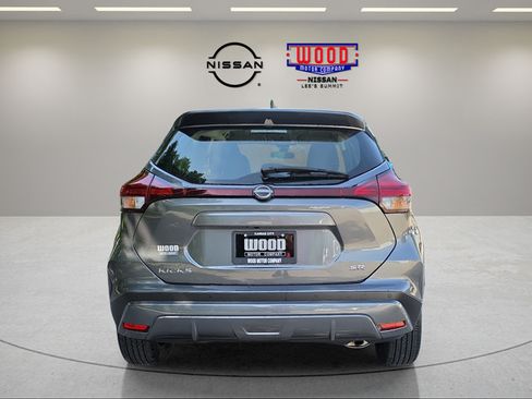 Used 2024 Nissan Kicks SR FWD image 3