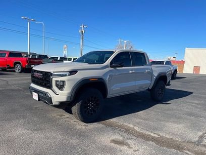 Used 2026 GMC Canyon Elevation w/ Convenience Package