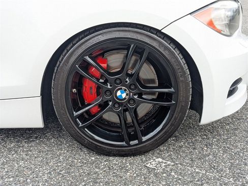 Used 2013 BMW 135i Convertible image 11