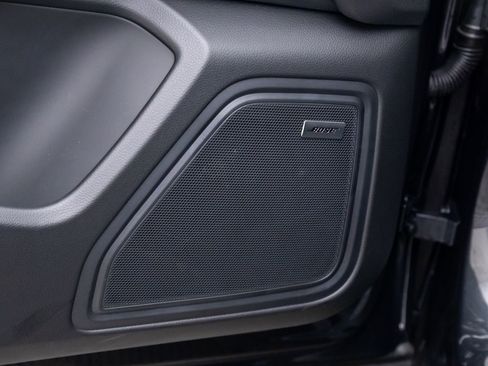 Certified 2026 Porsche Macan AWD/4WD image 15