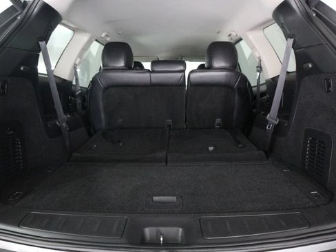 Used 2020 Nissan Pathfinder SL AWD/4WD image 37