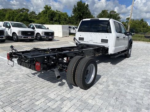 New 2025 Ford F450 XL w/ XL Chrome Package image 50