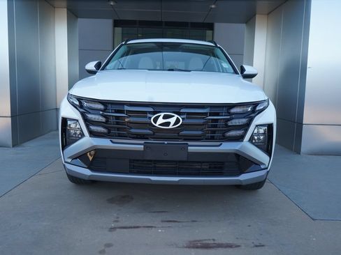 Used 2026 Hyundai Tucson SEL Plus FWD image 4