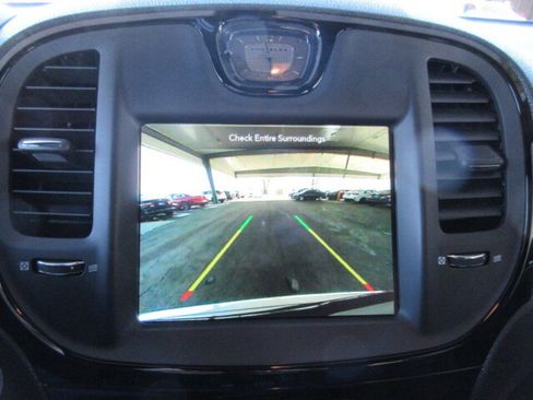 Used 2023 Chrysler 300 S w/ Comfort Group image 19