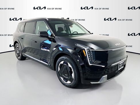 New 2026 Kia EV9 Land image 1