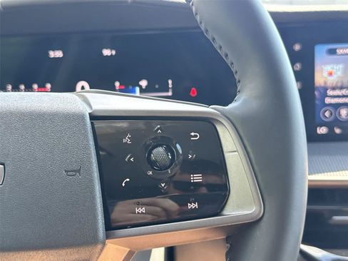 Used 2025 Nissan Murano SV AWD/4WD image 20