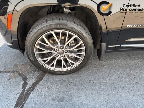 Used 2021 Jeep Grand Cherokee L Summit AWD/4WD image 14