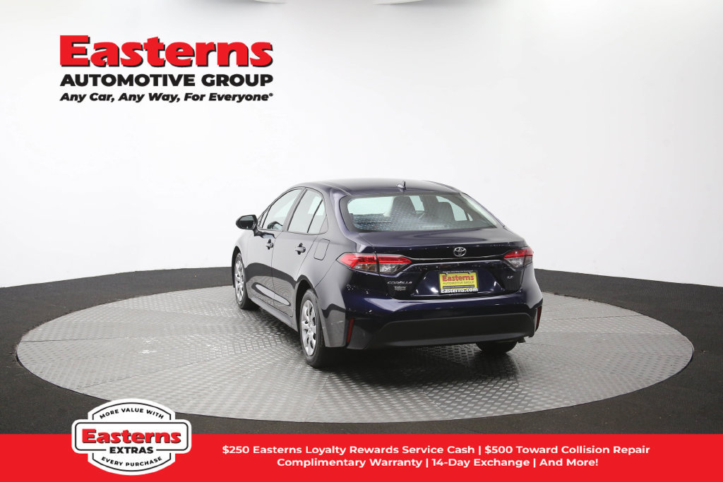 Used 2024 Toyota Corolla LE FWD image 65