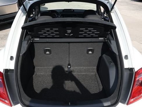 Used 2014 Volkswagen Beetle R-Line FWD image 25