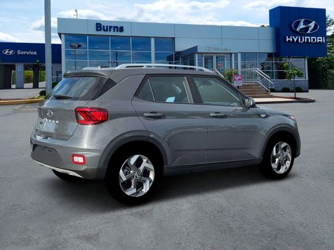 New 2026 Hyundai Venue SEL image 8