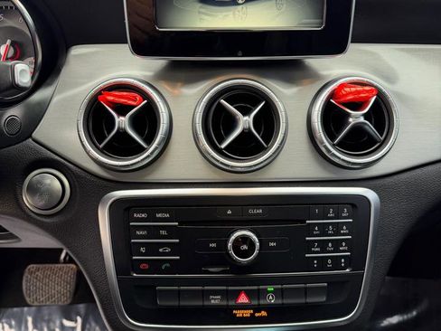 Used 2016 Mercedes-Benz CLA 250 image 31