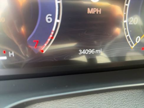 Used 2023 Jeep Grand Cherokee Altitude AWD/4WD image 32