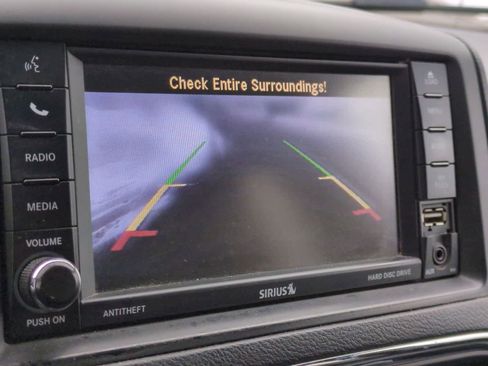 Used 2018 Dodge Grand Caravan SXT w/ Driver Convenience Group image 29