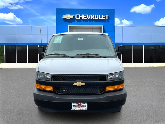 New 2026 Chevrolet Express 2500 RWD image 9