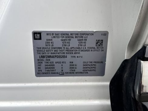 Used 2023 Buick Envision Preferred w/ Sport Touring Package AWD/4WD image 23