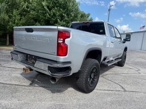 Used 2021 Chevrolet Silverado 2500 LTZ w/ LTZ Premium Package AWD/4WD image 4