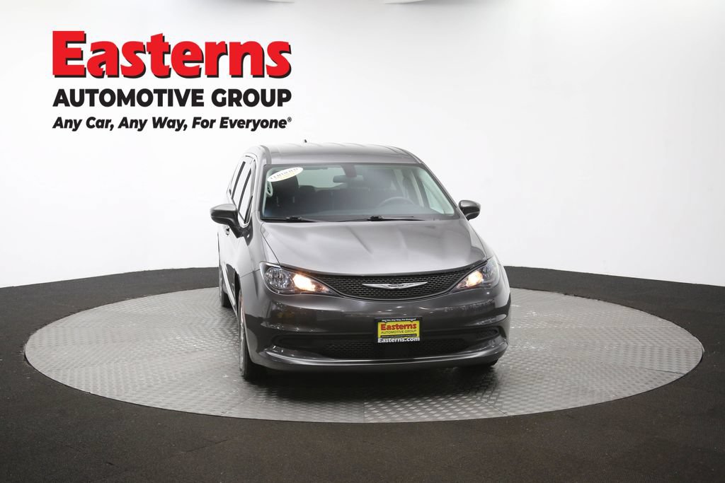 Used 2022 Chrysler Voyager LX FWD image 52