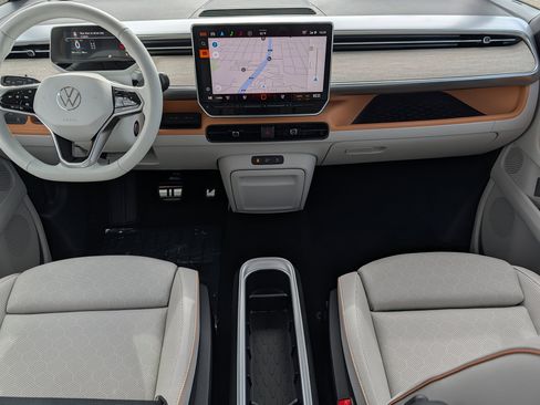 New 2025 Volkswagen ID. Buzz 1st Edition image 8