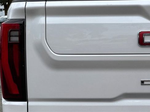 Used 2025 GMC Sierra 3500 Denali image 50