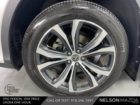 Used 2022 Lexus RX 450h AWD w/ Premium Package image 11