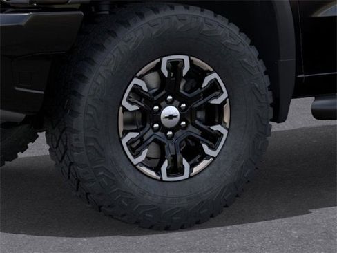 New 2026 Chevrolet Silverado 1500 ZR2 image 10