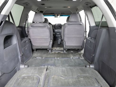 Used 2007 Honda Odyssey EX image 23