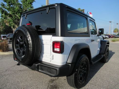 Certified 2024 Jeep Wrangler Sport AWD/4WD image 7
