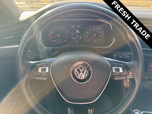 Used 2021 Volkswagen Jetta SE image 7