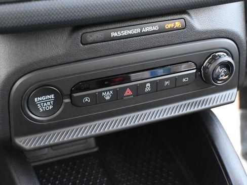 New 2026 Ford Bronco Sport Outer Banks w/ Outer Banks Tech Package+ AWD/4WD image 25