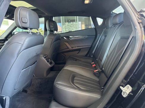 Certified 2022 Maserati Quattroporte Modena Q4 AWD/4WD image 23