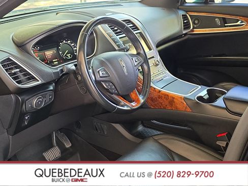 Used 2016 Lincoln MKX Reserve FWD image 10