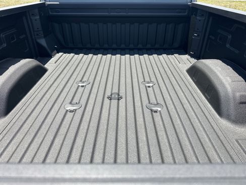New 2026 Chevrolet Silverado 2500 Custom w/ Custom Value Package AWD/4WD image 11