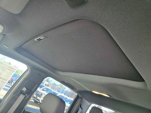 New 2026 GMC Canyon Elevation w/ Convenience Package image 16