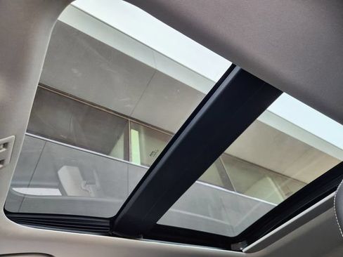 Used 2019 Nissan Murano SL w/ SL Technology Package FWD image 20