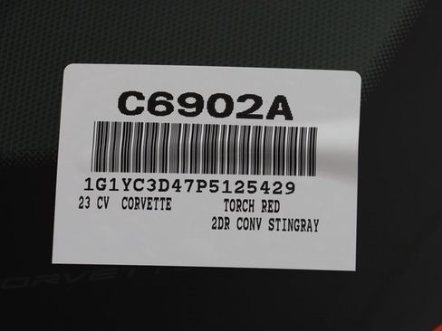 Used 2023 Chevrolet Corvette Stingray Premium Conv w/ Z51 Performance Package image 31