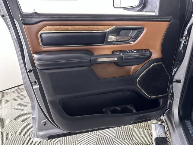 Used 2022 RAM 1500 Limited AWD/4WD image 23