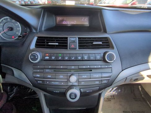 Used 2011 Honda Accord LX image 17