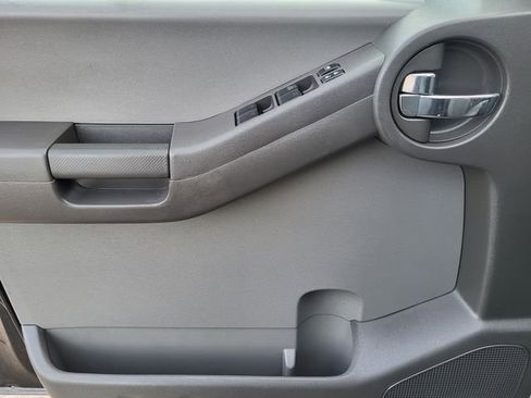 Used 2009 Nissan Xterra S w/ X Gear Pkg image 16