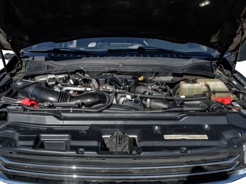 Used 2019 Ford F350 Lariat w/ Chrome Package image 54