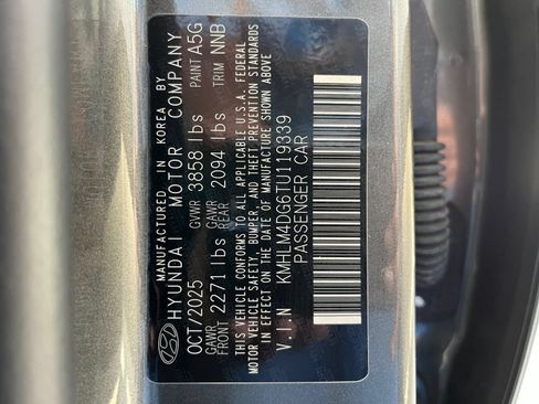 Used 2026 Hyundai Elantra Sport FWD image 34