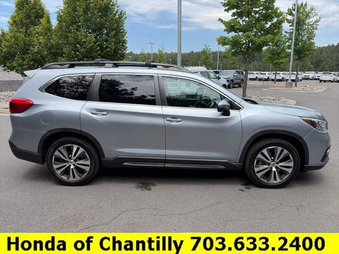 Used 2019 Subaru Ascent Limited w/ Popular Package #3 AWD/4WD image 8