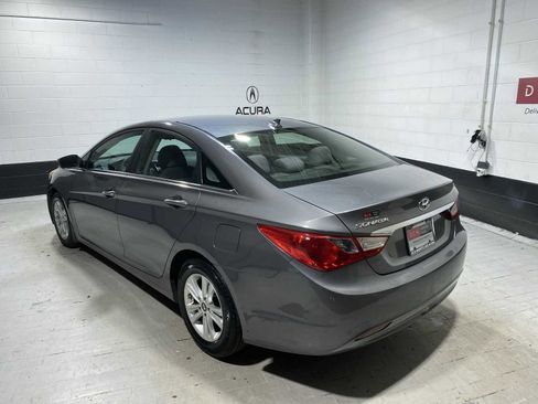 Used 2012 Hyundai Sonata GLS w/ Popular Equipment Pkg FWD image 4